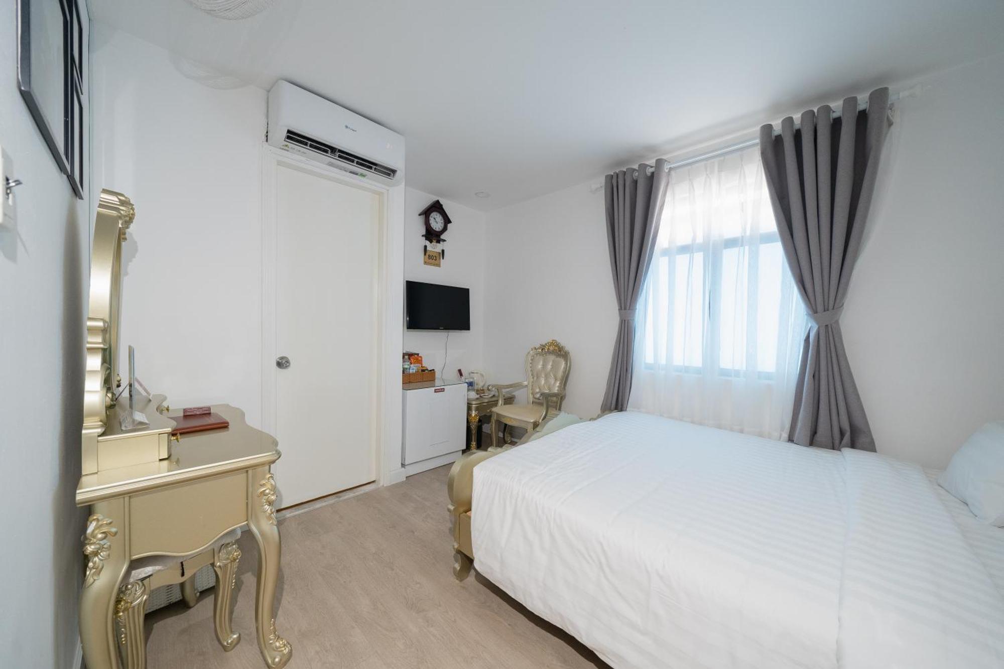 Adela Hotel Ho Chi Minh City Bagian luar foto