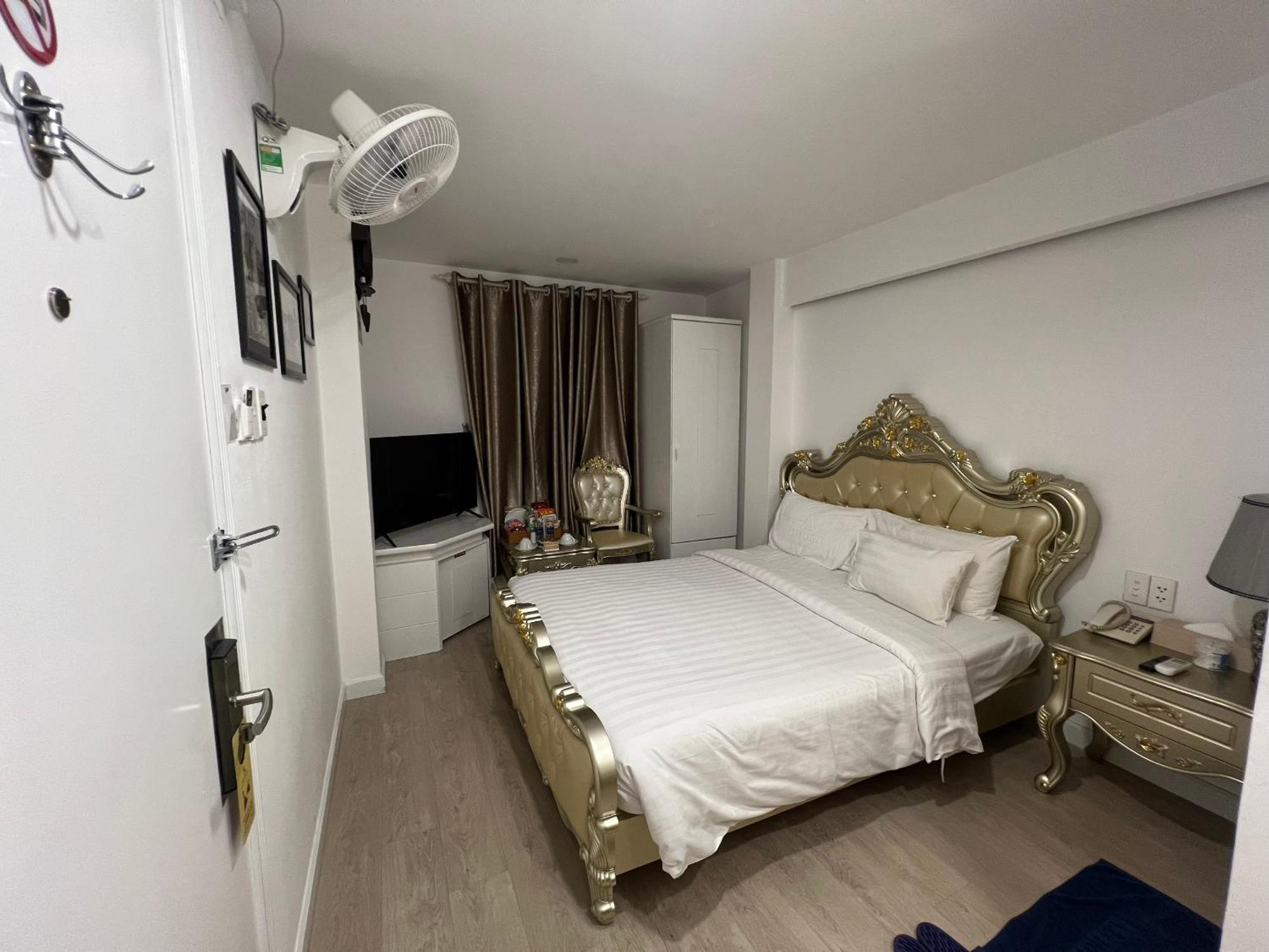 Adela Hotel Ho Chi Minh City Bagian luar foto
